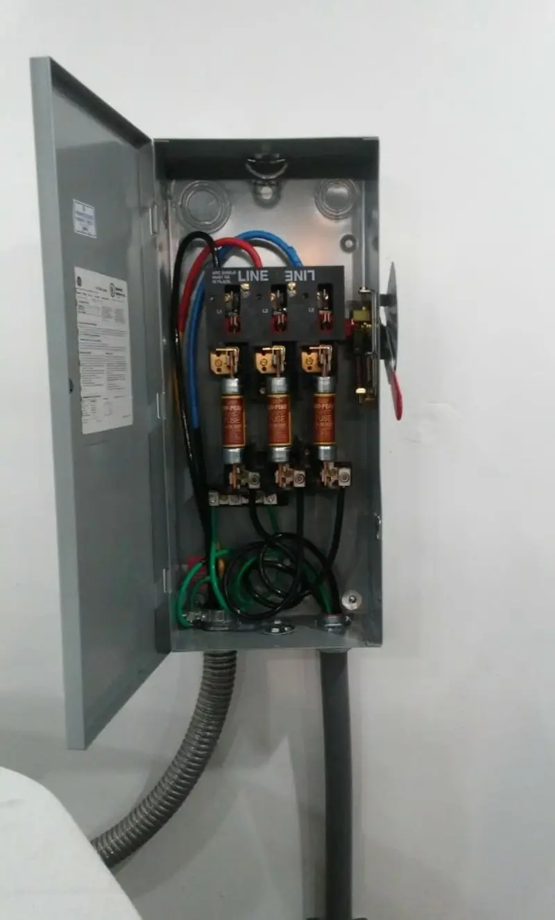 Three-phase disconnect switch installed for Electrical Wiring & Rewiring in Brooktrails